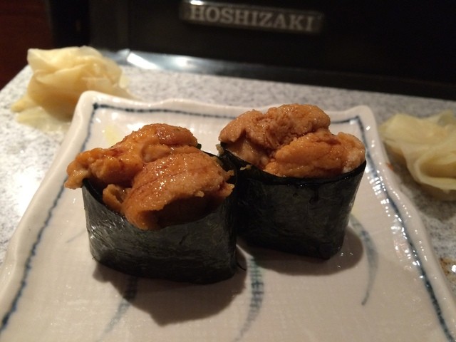 SUSHI IZAKAYA GAKU （寿司 居酒屋 楽） - キングストリート