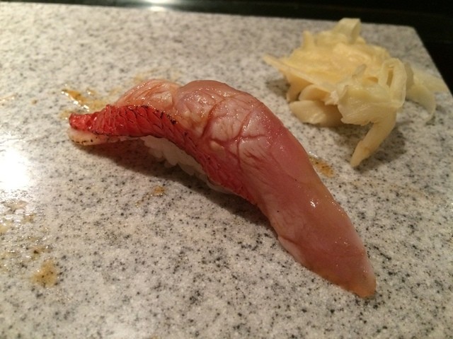 SUSHI IZAKAYA GAKU （寿司 居酒屋 楽） - キングストリート