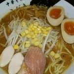 中華そば こびき - 濃厚味噌ラーメン(大盛り、煮玉子)