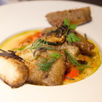 月夕堂 - 旦那は本日の魚介の一皿を。今日は新鮮なヒラメでした。