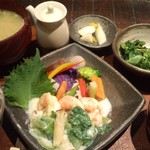 発酵薬膳&カフェ カワセミ - エビと青梗菜のクリーム煮
      ランチセット　１０００円税込