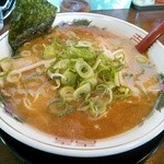 楽縁 - 豚骨煮干しラーメン600円