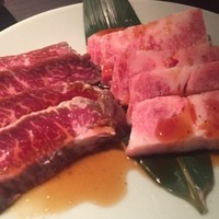 焼肉 にくなべ屋 神戸びいどろ 北野坂店 - 
