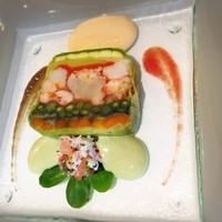 シェ・イノ - 