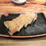 博多 一風堂 - 餃子（ハーフ）。220円