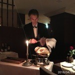 ザンビ - フィレ切り分け中