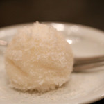 菜の花  - カスタード餡入りココナッツ団子