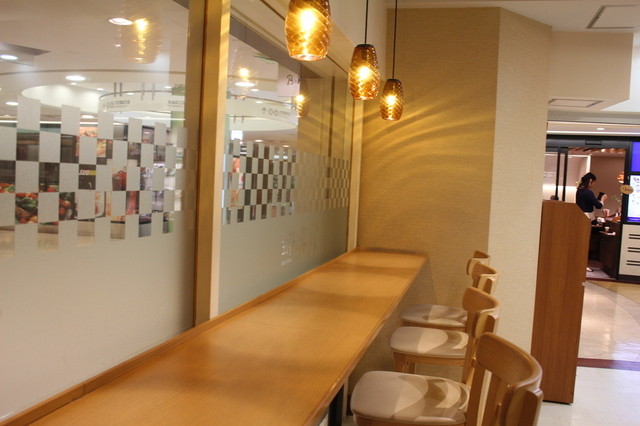 B&amp;B Coffee Marunouchi Ten photo 5