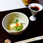 本陣 平野屋 花兆庵 - 先付 と ハートマークの食前酒