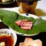 本陣 平野屋 花兆庵 - 焼きものは、飛騨牛の食べ比べ