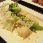 SHIBUYA22 - 温野菜のアンチョビソース￥500