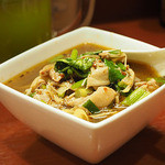 ソンポーン - ゲーン ガイ サイ フアプリー