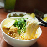 ソンポーン - カノムチン ナムギョー