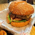 BurgeRoom - 