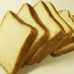 ブーランジュリー レテ - パンドミ  270円