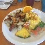 Cafe Kaila - スモークサーモンエッグベネディクト　＄１４．５