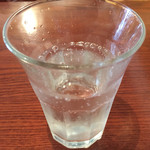 OSTERIA il FUOCO - 炭酸水(無料)