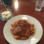 OSTERIA il FUOCO - 和牛肉とレモン豚の煮込みミートソース ラグー メッツァペンネ(並盛) 