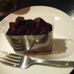 スターバックスコーヒー 二子玉川蔦屋家電店 - コーヒー＆エスプレッソケーキ　チョコレート　350円