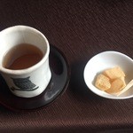 山人 - 着いたらお茶が頂けます。