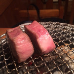 焼肉しみず - 厚いので側面も