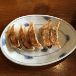 大砲ラーメン  - セットの餃子です。
