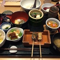 豆富料理と吟醸せいろ蒸し 八かく庵 大阪ステーションシティ店 - 