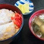 丸大食堂 - 勝丼：700円／2016年4月