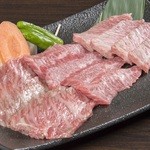 Sumibiyakiniku Tomomaru - 一番人気！『松阪牛おまかせ三種盛り』