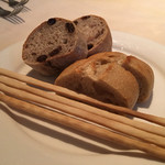 ジャルディーノ - グリッシーニ、天然酵母のパン