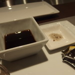 串揚げ 串の実 - ソースとお塩