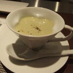 串揚げ 串の実 - そら豆とたまねぎのスープ　クリーミー★