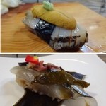 弘寿司 - 上：鮑、雲丹のせ・・なんて贅沢な。下：細魚、昆布〆です。