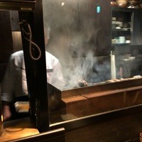 十二社通り 地鶏焼とりや - 焼き場