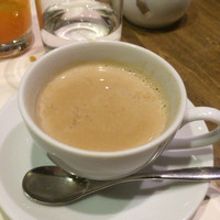 ソプラアクア - カフェラテ。クレマはない。
