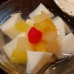 西安刀削麺酒楼 - 希望者の杏仁豆腐