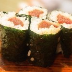 Tsuru Zushi - 鉄火巻