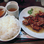 レバニラ定食 kei楽