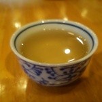 手打ちそば　八助 - お茶