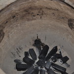 Bisunu - 【美味しさのヒミツ】当店のタンドール（石窯）では備長炭を固めて作った炭を使用しています。