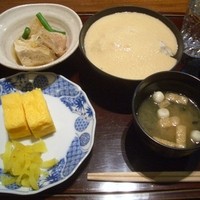 浅草むぎとろ 本店 - 2016年2月再訪時
                    うーむ、おかずもとろろの種類も減ってるし 浅草むぎとろ 本店 - 2016年2月再訪時
                    うーむ、おかずもとろろの種類も減ってるし