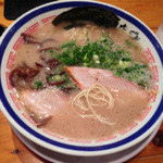 田中商店 - らーめん（￥720）赤オニ（￥120）替玉（￥130）