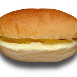 パン屋のオヤジ - カスタードクリームコッペ