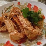 BIA HOI CHOP - 海老のタマリンド炒め