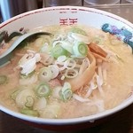 東京屋台らーめん 翔竜 - 翔竜麺(塩ダレ)
