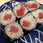 亀寿司 - 鉄火巻