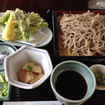 庭園そば処みさと - 