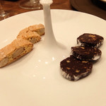 Variante - 201604 カフェ用の小菓子（カントゥッチとサラミ・ディ・ショコラータ）