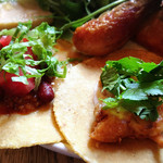 ロティー チキン アンド ジャッキー タコス - 