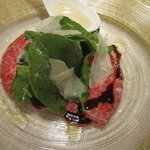 リストランテ パドリーノ・デル・ショーザン - 仙台牛のカルパッチョ